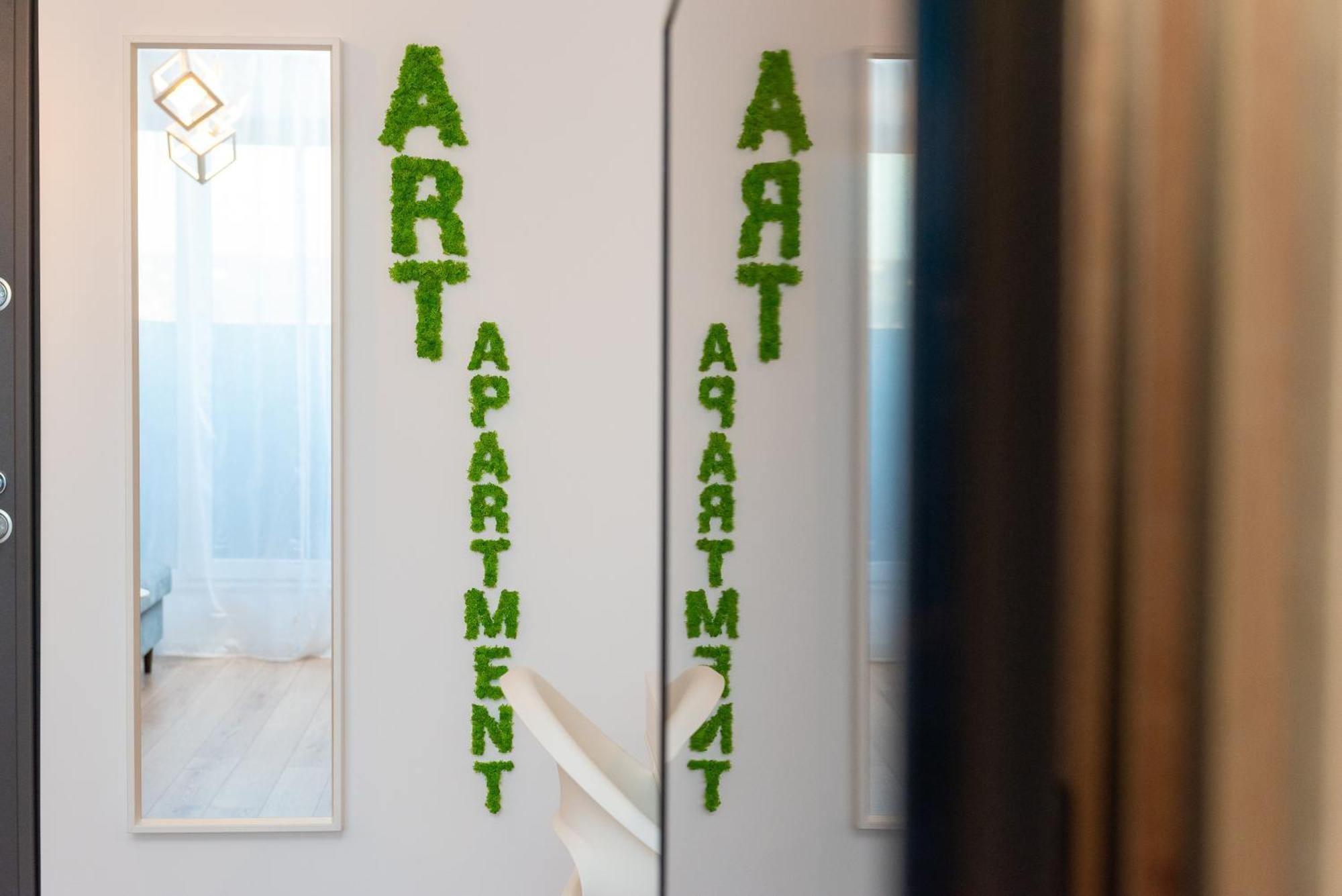 Art Apartment II Târgu-Mureş Exteriör bild